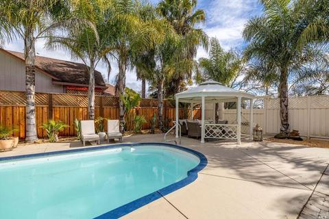 302 Desiree Pl, Windsor, CA 95492 photo 14