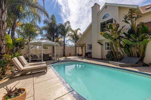 302 Desiree Pl, Windsor, CA 95492 photo 3