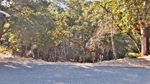 1681 Crawford Dr, Willits, CA 95490