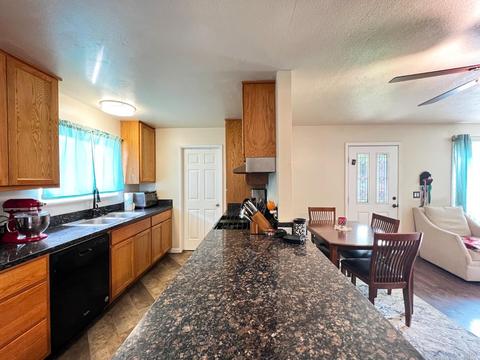 222 E Valley St, Willits, CA 95490 photo 7