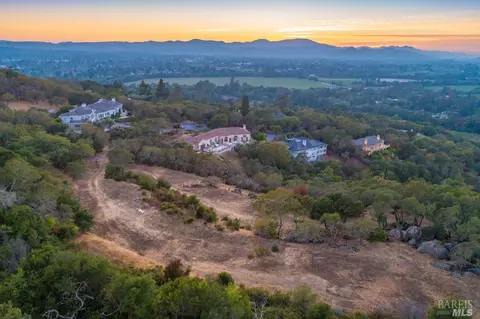 34 Old Coach Rd, Napa, CA 94558 photo 2