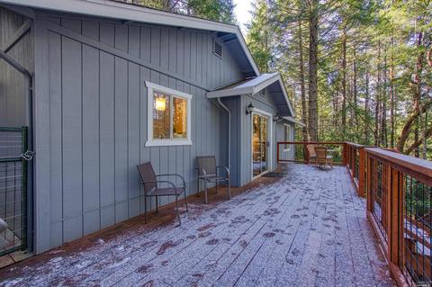 24111 Birch Ter, Willits, CA 95490 photo 4