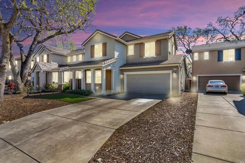 413 Comstock Way, Vacaville, CA 95688 photo 2