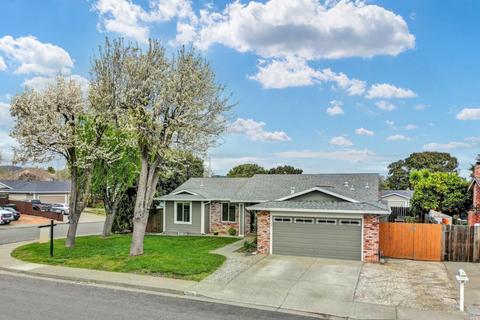 5096 Silverado Dr, Fairfield, CA 94534 photo 3