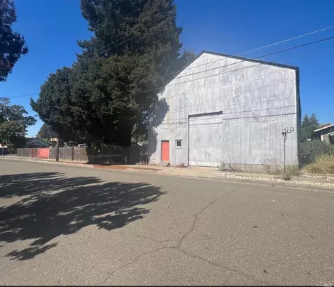 311-313 Mason St, Healdsburg, CA 95448
