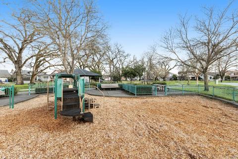 1409 Birdie Dr, Windsor, CA 95492 photo 63