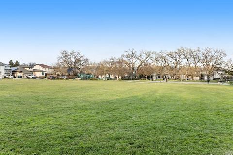 1409 Birdie Dr, Windsor, CA 95492 photo 59