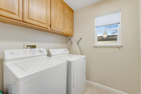 1409 Birdie Dr, Windsor, CA 95492 photo 42