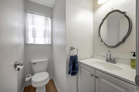 8366 Windmill Farms Dr, Cotati, CA 94931 photo 18