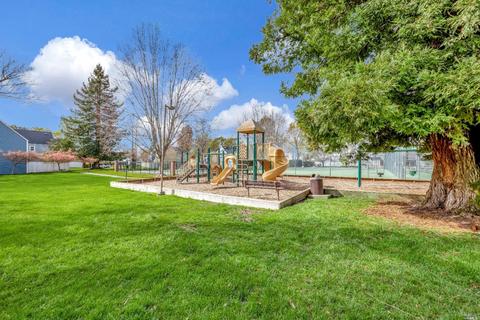 8366 Windmill Farms Dr, Cotati, CA 94931 photo 33