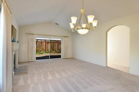 807 Fred Waring Ct, Windsor, CA 95492 photo 7