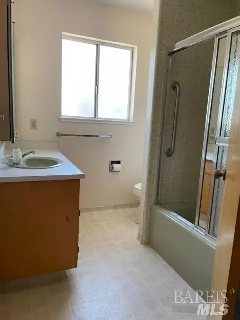 170 John St, Oakland, CA 94611 photo 10