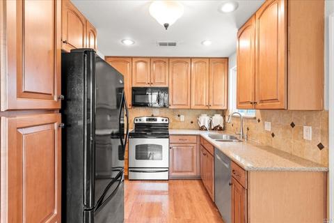 236 Gregory Ln, Fairfield, CA 94533 photo 21