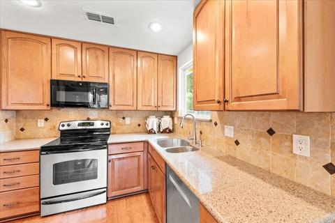 236 Gregory Ln, Fairfield, CA 94533 photo 22