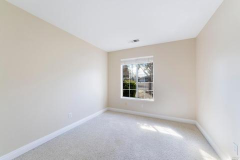 649 Leafhaven Ln, Windsor, CA 95492 photo 28