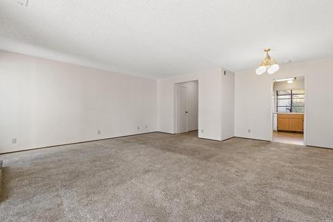 1752 Stuart Ct, Benicia, CA 94510 photo 8