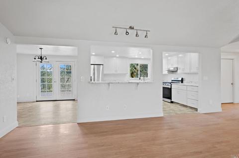 18450 Walker Rd, Willits, CA 95490 photo 10