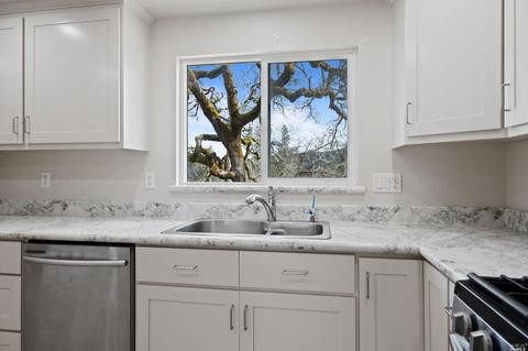 18450 Walker Rd, Willits, CA 95490 photo 16