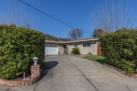 24 Fairview Ct, Ukiah, CA 95482 photo 2