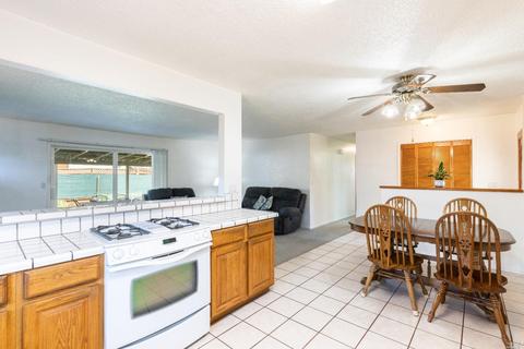 24 Fairview Ct, Ukiah, CA 95482 photo 10