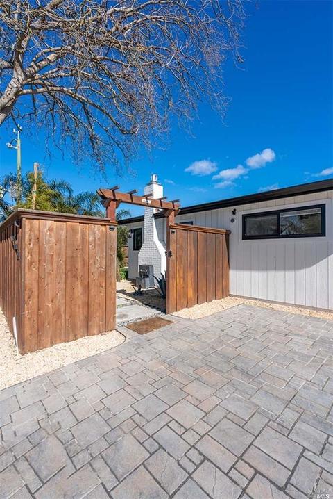 1332 Mcgregor Ave, Petaluma, CA 94954 photo 40