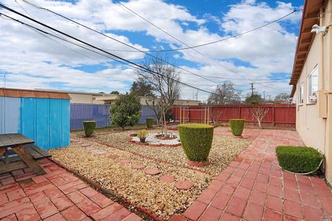 331 Utah St, Fairfield, CA 94533 photo 35
