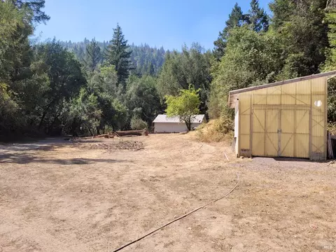 30000 N 101 Hwy, Willits, CA 95490 photo 6