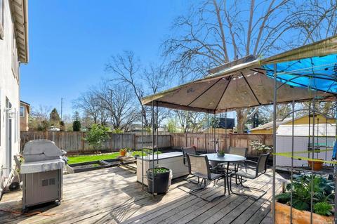2912 Park Meadow Dr, Santa Rosa, CA 95407