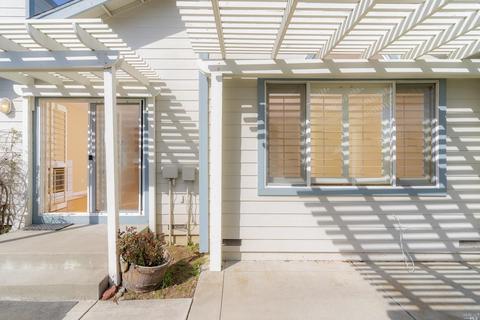 924 Lighthouse Ct, Vallejo, CA 94590 photo 11