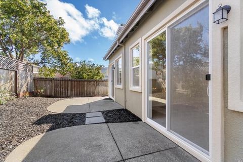 1231 Eagle Dr, Windsor, CA 95492 photo 20