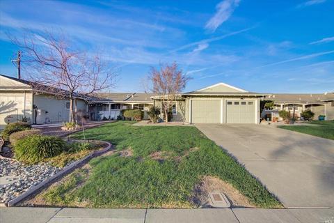 125 Sequoia Dr, Vacaville, CA 95687 photo 5
