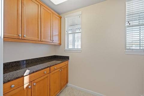 450 Klein Ave, Vallejo, CA 94592 photo 17