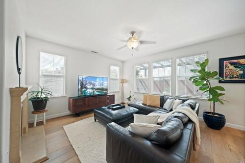 450 Klein Ave, Vallejo, CA 94592 photo 6