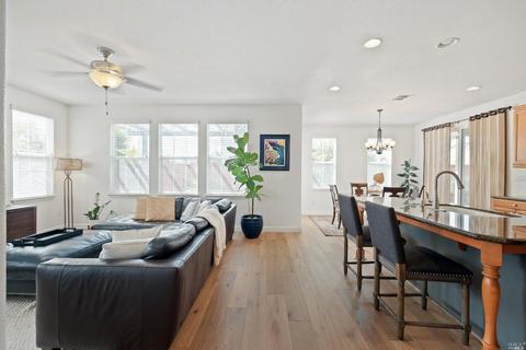 450 Klein Ave, Vallejo, CA 94592 photo 5