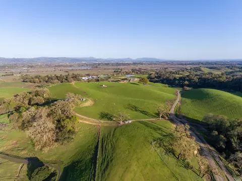 5285 Westside Rd, Healdsburg, CA 95448 photo 3