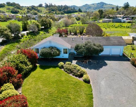 1680 Allan Way, Santa Rosa, CA 95404