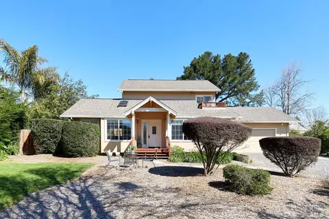5610 Hessel Ave, Sebastopol, CA 95472