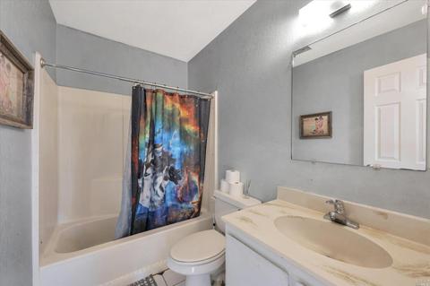 349 Bond Ave, Petaluma, CA 94954 photo 25