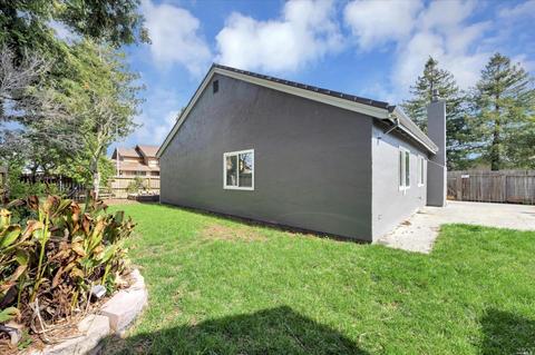 349 Bond Ave, Petaluma, CA 94954 photo 32