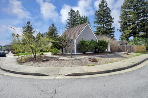 349 Bond Ave, Petaluma, CA 94954 photo 3