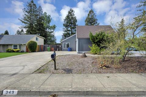 349 Bond Ave, Petaluma, CA 94954 photo 2
