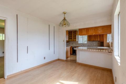 99 Echo Valley Rd #B, Salinas, CA 93907 photo 6