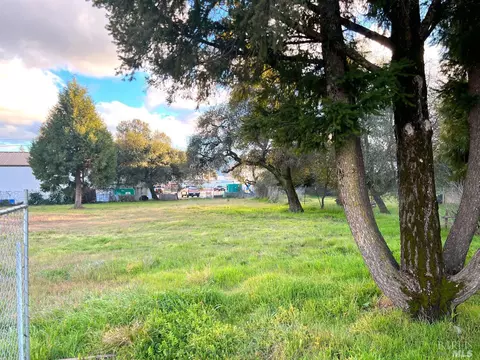 3260 N State St, Ukiah, CA 95482 photo 2
