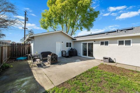 426 Hamilton Dr, Fairfield, CA 94533 photo 31