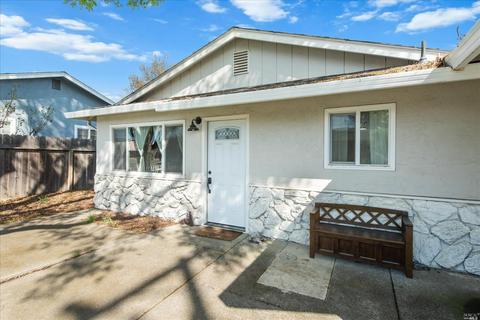 426 Hamilton Dr, Fairfield, CA 94533 photo 6