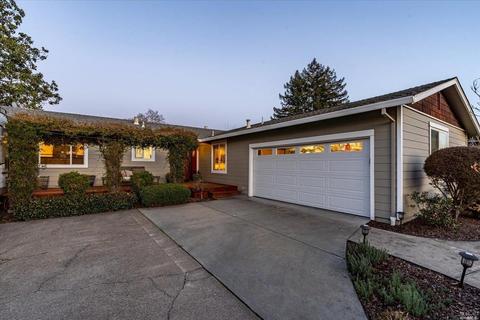 422 Garfield Park Ave, Santa Rosa, CA 95409