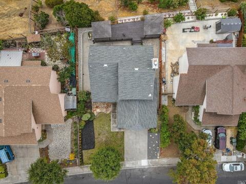 225 Cimarron Dr, Vallejo, CA 94589 photo 5