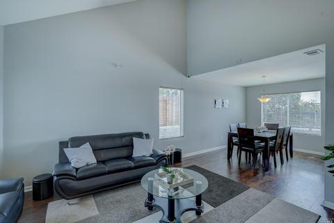 225 Cimarron Dr, Vallejo, CA 94589 photo 9
