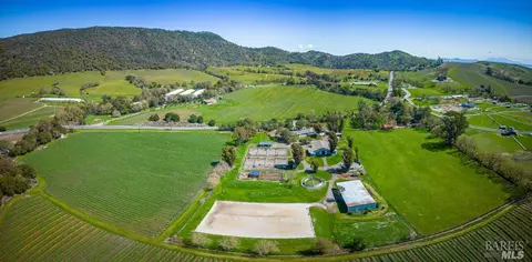 2989 Napa Rd, Sonoma, CA 95476