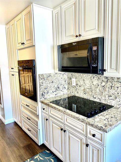 396 E Pacific Ave, Fairfield, CA 94533 photo 3